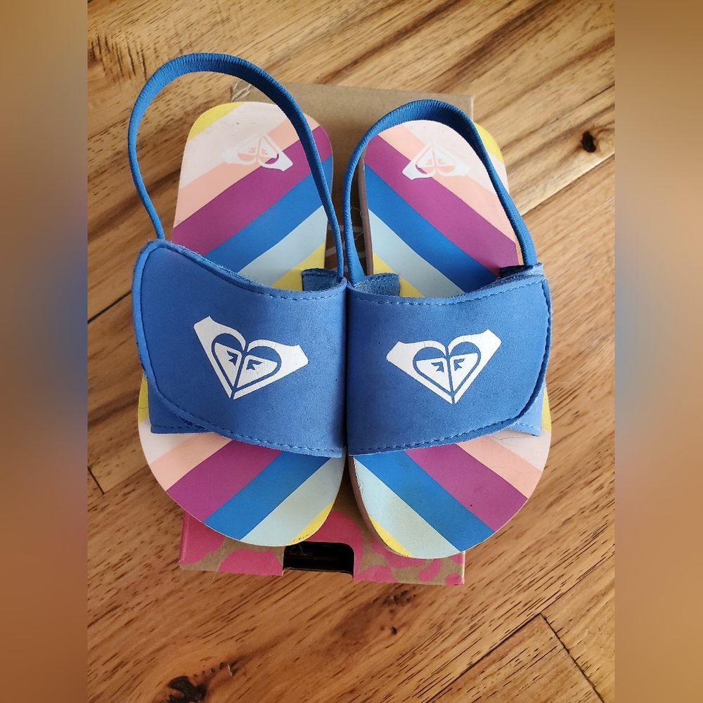 10T Roxy Kids' Blue and Multicolor Sandals